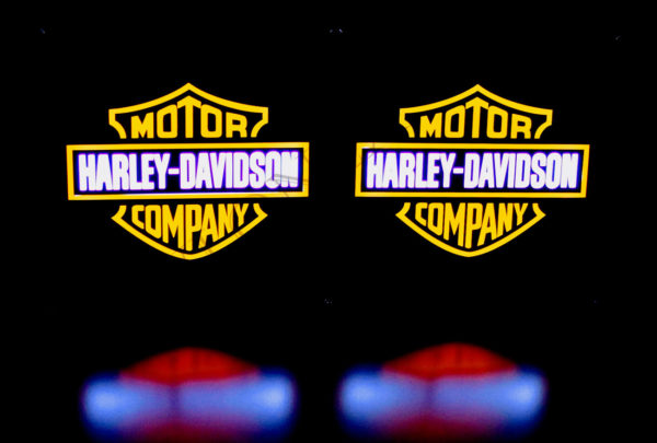 Harley Davidson bialo pomaranczowy 3 3 600x405 - 1 Paar LKW LED Leuchtschilder 24V  Harley-Davidson
