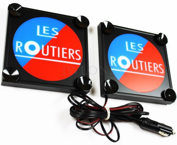 IMG 8581 3 600x492 - 1 Paar LKW LED Leuchtschilder 24V Frankreich Les Routiers